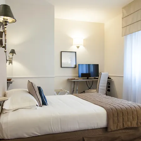 Palazzo Lorenzo Boutique & 4*