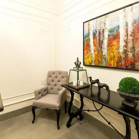 Palazzo Lorenzo Boutique & 4*