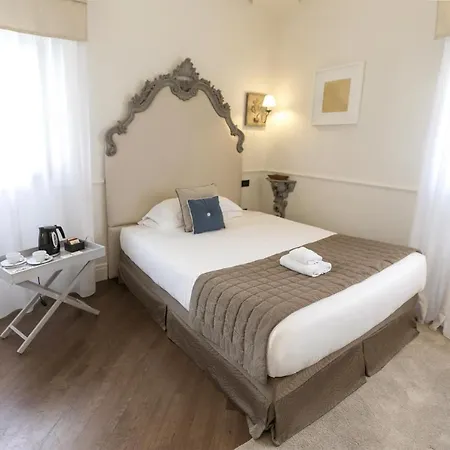 Palazzo Lorenzo Boutique & Hotel 4*