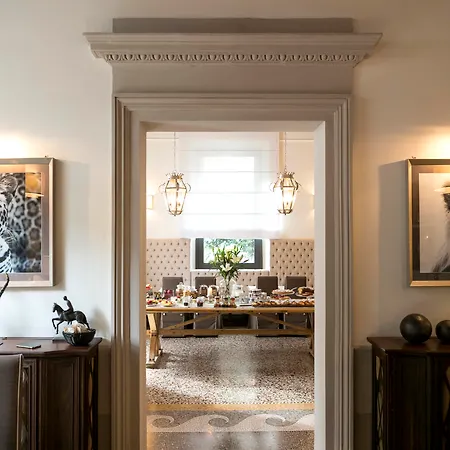 Palazzo Lorenzo Boutique & Florence